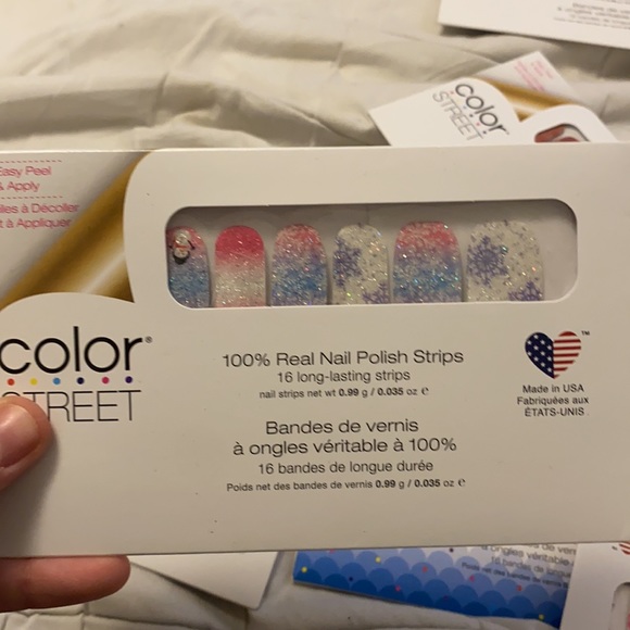 Color street - Picture 9 of 17